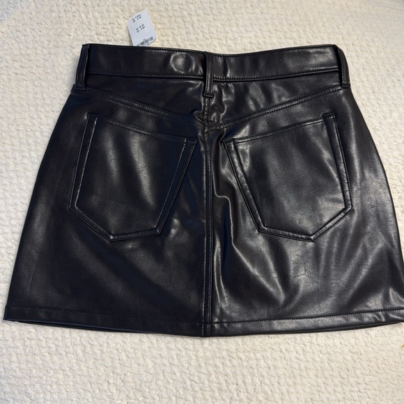 Abercrombie vegan leather skirt - Picture 3 of 3